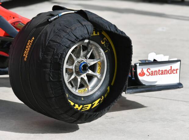 Foto zur News: Der Pirelli-Fahrplan für das Aus der Reifenheizdecken 2024
