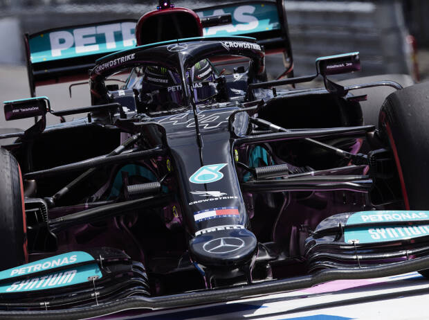 Lewis Hamilton (Mercedes) im Training zum Grand Prix der Steiermark auf dem Red-Bull-Ring in Spielberg (Österreich) 2021 Lewis Hamilton (Mercedes) im Training zum Grand Prix der Steiermark auf dem Red-Bull-Ring in Spielberg (Österreich) 2021