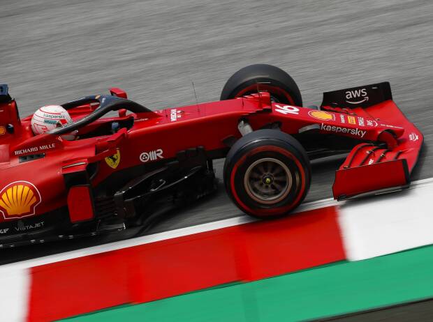 Charles Leclerc im Ferrari SF21 beim Steiermark-Grand-Prix 2021 in Spielberg Charles Leclerc im Ferrari SF21 beim Steiermark-Grand-Prix 2021 in Spielberg