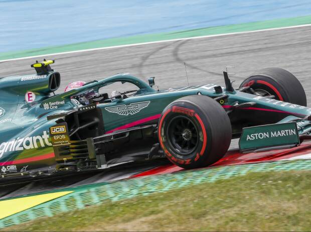 Sebastian Vettel im Aston Martin AMR21 beim Grand Prix von Österreich der Formel 1 2021 am Red-Bull-Ring in Spielberg Sebastian Vettel im Aston Martin AMR21 beim Grand Prix von Österreich der Formel 1 2021 am Red-Bull-Ring in Spielberg