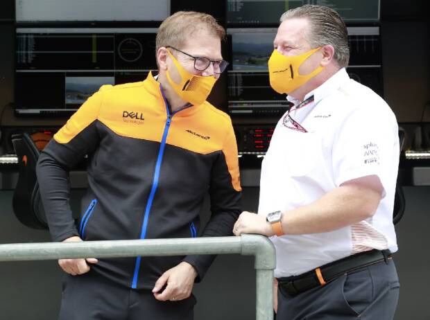 Andreas Seidl (l., McLaren-Teamchef) und Zak Brown (McLaren-CEO) beim Österreich-Grand-Prix der Formel 1 in Spielberg Andreas Seidl (l., McLaren-Teamchef) und Zak Brown (McLaren-CEO) beim Österreich-Grand-Prix der Formel 1 in Spielberg