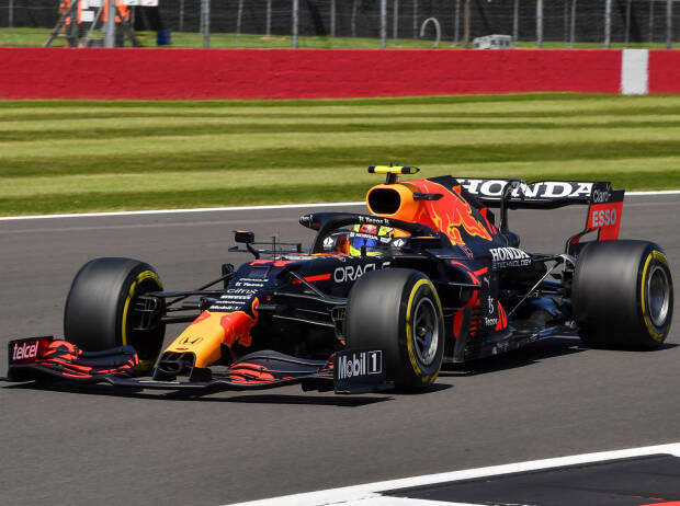 Foto zur News: Deshalb hat sich Red Bull wieder für Sergio Perez entschieden