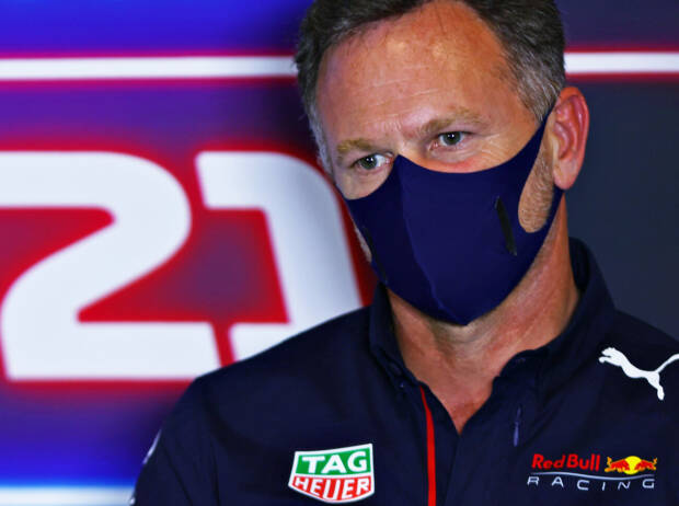 Christian Horner (Red-Bull-Teamchef) in der Freitags-Pressekonferenz beim Grand Prix von Großbritannien in Silverstone 2021 Christian Horner (Red-Bull-Teamchef) in der Freitags-Pressekonferenz beim Grand Prix von Großbritannien in Silverstone 2021