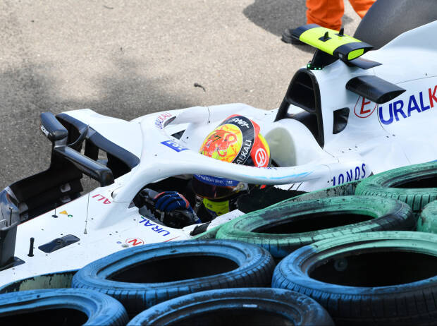 Unfall von Mick Schumacher (Haas) im dritten Freien Training zum Grand Prix von Ungarn 2021 auf dem Hungaroring bei Budapest