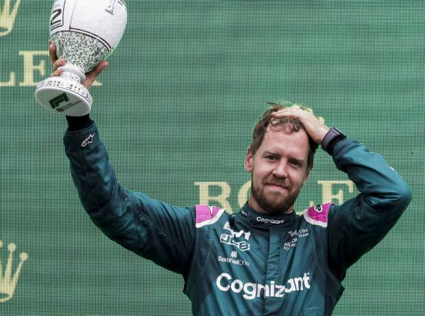 Aston-Martin-Fahrer Sebastian Vettel nach P2 im Grand Prix von Ungarn der Formel 1 2021 in Budapest Aston-Martin-Fahrer Sebastian Vettel nach P2 im Grand Prix von Ungarn der Formel 1 2021 in Budapest