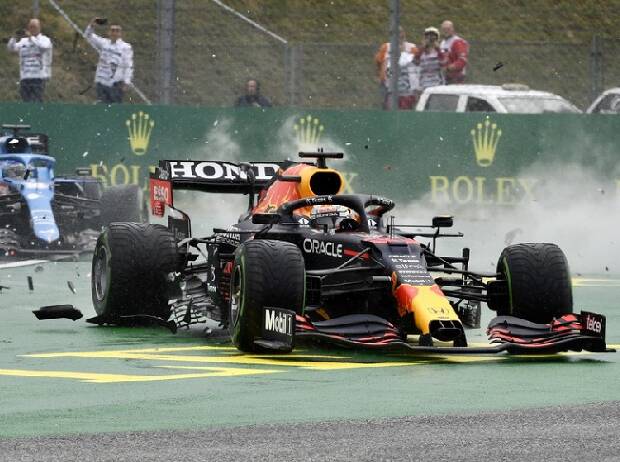 Max Verstappen (Red Bull) nach dem Startunfall in Ungarn