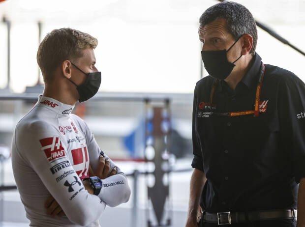 Mick Schumacher und Günther Steiner (Haas) Mick Schumacher und Günther Steiner (Haas)