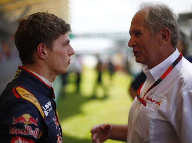 Max Verstappen (Toro Rosso) im Gespräch mit Red Bulls Motorsportkonsulent Helmut Marko