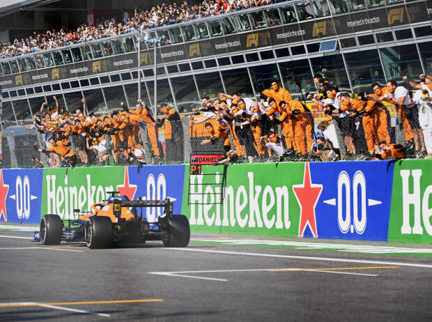 Daniel Ricciardo Daniel Ricciardo