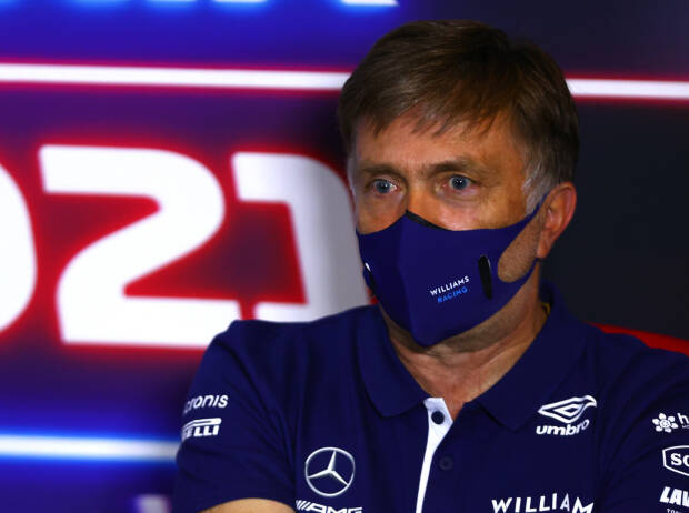 Williams-Teamchef Jost Capito bei einer FIA-Pressekonferenz
