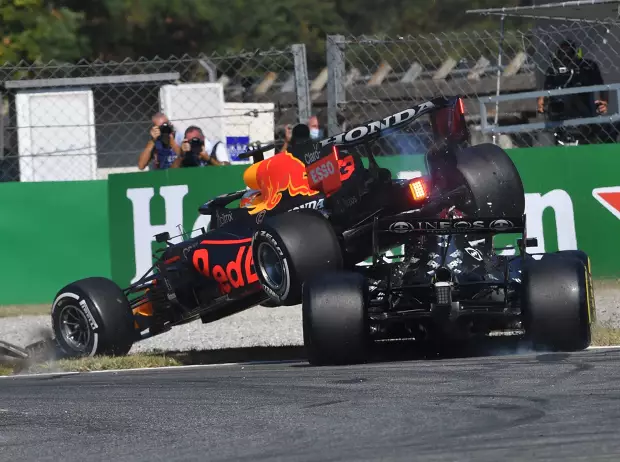 Foto zur News: Hamilton vs. Verstappen: So lief das "Duell" in der Pressekonferenz!