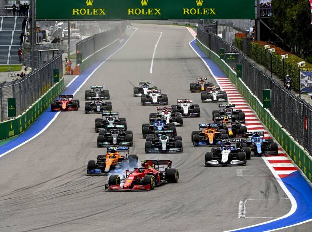 Carlos Sainz, Lando Norris, George Russell, Lance Stroll, Fernando Alonso Carlos Sainz, Lando Norris, George Russell, Lance Stroll, Fernando Alonso