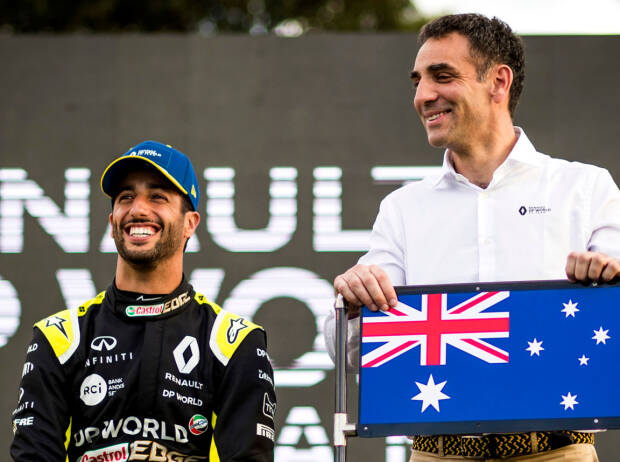 Daniel Ricciardo und Cyril Abiteboul, der damalige Teamchef von Renault