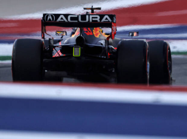 Max Verstappen (Red Bull RB16B) im Training zum Formel-1-Rennen in Austin 2021
