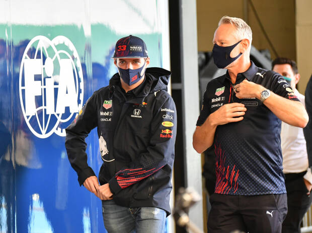 Max Verstappen und Jonathan Wheatley beim FIA-Hearing in Sao Paulo Max Verstappen und Jonathan Wheatley beim FIA-Hearing in Sao Paulo