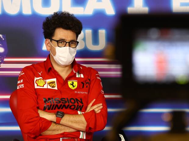 Foto zur News: Binotto: Erste Gespräche über Sainz' Zukunft bei Ferrari in diesem Winter