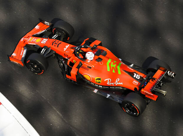 Charles Leclerc (Ferrari SF21) bei den Testfahrten in Abu Dhabi 2021