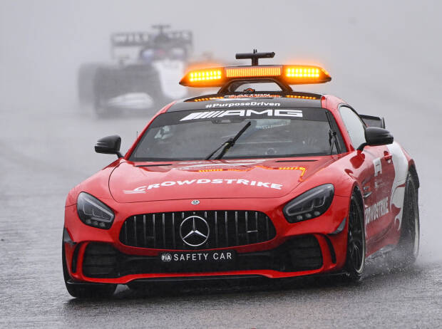 Das Safety-Car beim Formel-1-Rennen von Spa 2021