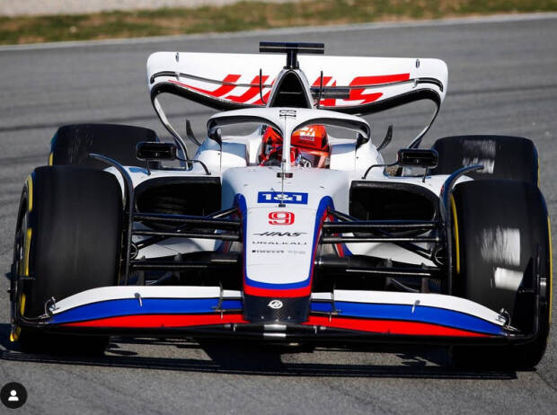 Nikita Masepin (Haas VF-22) beim Shakedown in Barcelona