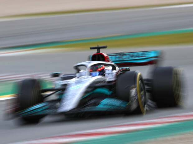 Foto zur News: "Porpoising" bei Formel-1-Testfahrten - Charles Leclerc: "Macht bisschen krank"