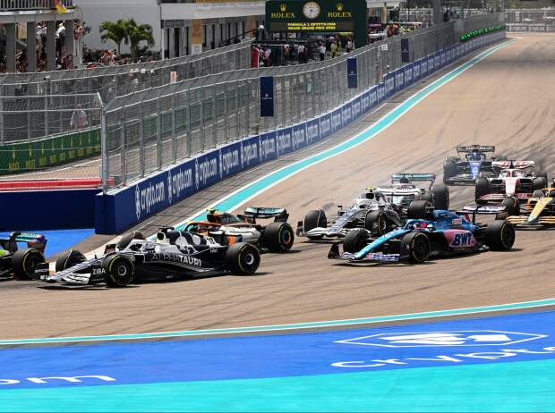 Lewis Hamilton, Pierre Gasly, Lando Norris, Fernando Alonso Lewis Hamilton, Pierre Gasly, Lando Norris, Fernando Alonso