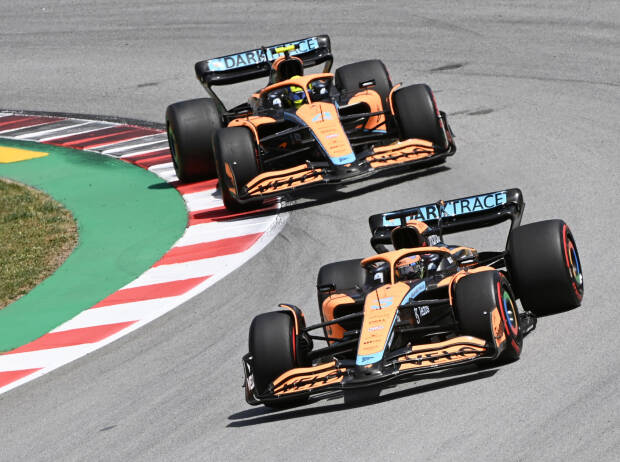 Daniel Ricciardo vor Lando Norris (McLaren) beim Formel-1-Rennen von Spanien 2022 Daniel Ricciardo vor Lando Norris (McLaren) beim Formel-1-Rennen von Spanien 2022