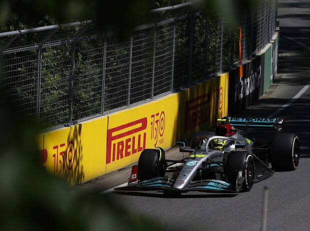Lewis Hamilton (Mercedes W13) beim Formel-1-Rennen in Kanada 2022 Lewis Hamilton (Mercedes W13) beim Formel-1-Rennen in Kanada 2022