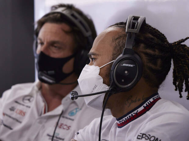Mercedes-Motorsportchef Toto Wolff und Lewis Hamilton