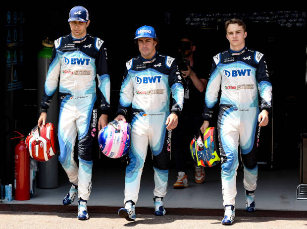 Fernando Alonso, Esteban Ocon, Oscar Piastri Fernando Alonso, Esteban Ocon, Oscar Piastri