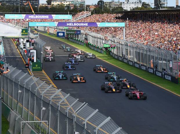 Der Start zum Formel-1-Rennen in Melbourne 2022 Der Start zum Formel-1-Rennen in Melbourne 2022