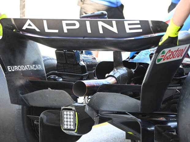 Alpine rear wing Alpine rear wing