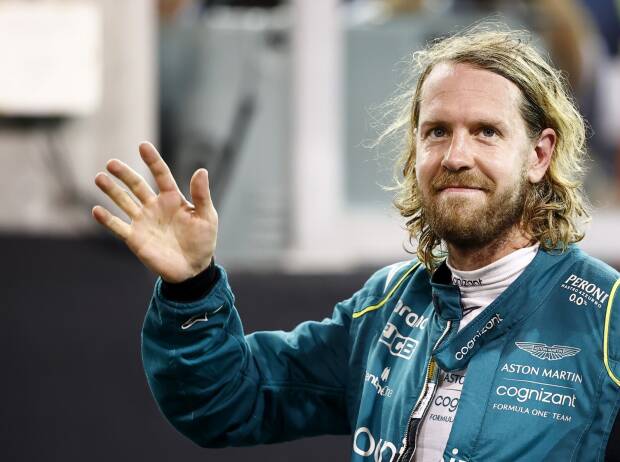 Sebastian Vettel nach seinem letzten Rennen in der Formel 1 2022 in Abu Dhabi Sebastian Vettel nach seinem letzten Rennen in der Formel 1 2022 in Abu Dhabi
