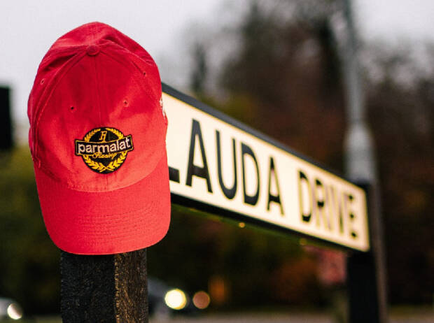 Lauda Drive an der Formel-1-Fabrik von Mercdes in Brackley