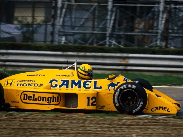 Foto zur News: Ayrton Sennas Formel-1-Autos: McLaren MP4/4, Lotus 97T und mehr