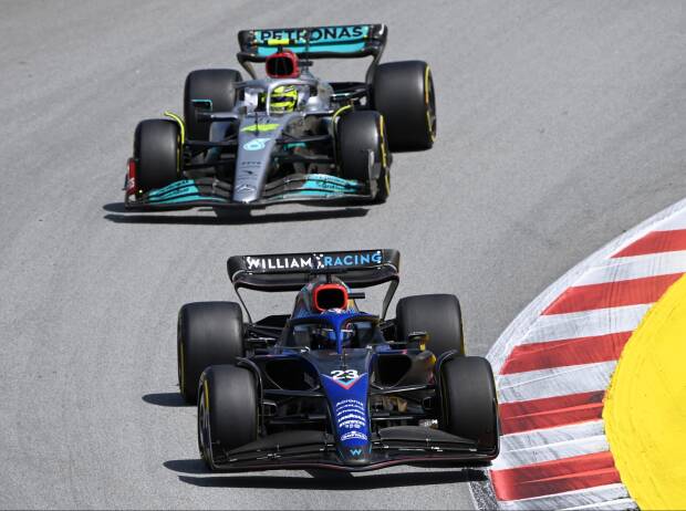 Alexander Albon, Lewis Hamilton Alexander Albon, Lewis Hamilton