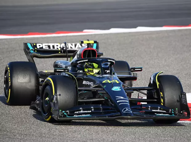 Foto zur News: Mercedes räumt ein: Wintertest lief 