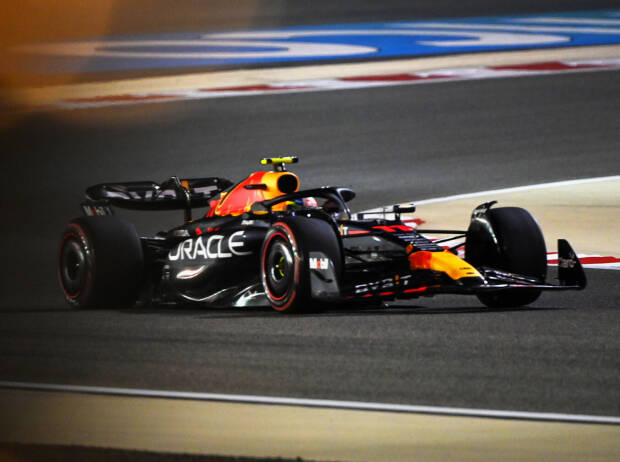 Sergio Perez (Red Bull) beim Training zum Formel-1-Rennen in Bahrain 2023