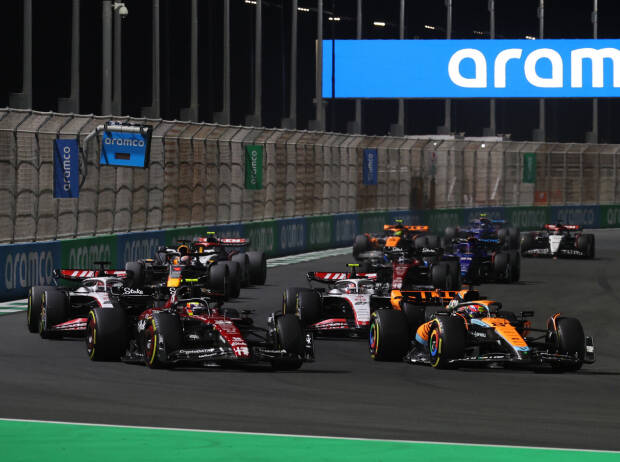 Guanyu Zhou, Oscar Piastri, Kevin Magnussen Guanyu Zhou, Oscar Piastri, Kevin Magnussen