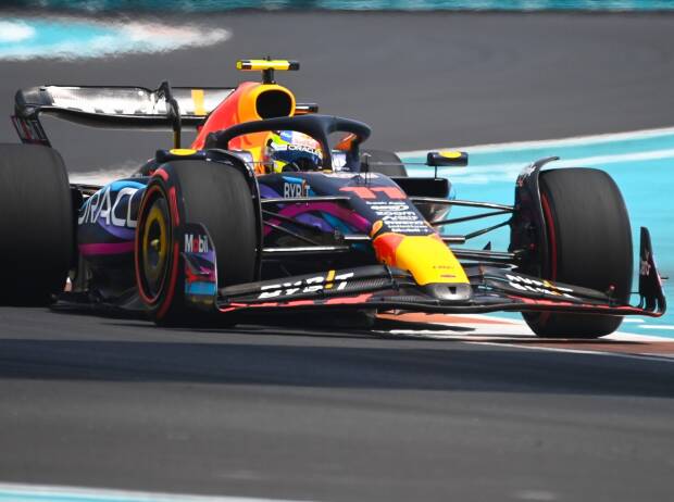 Sergio Perez im Red Bull RB19 beim Freien Training in Miami 2023