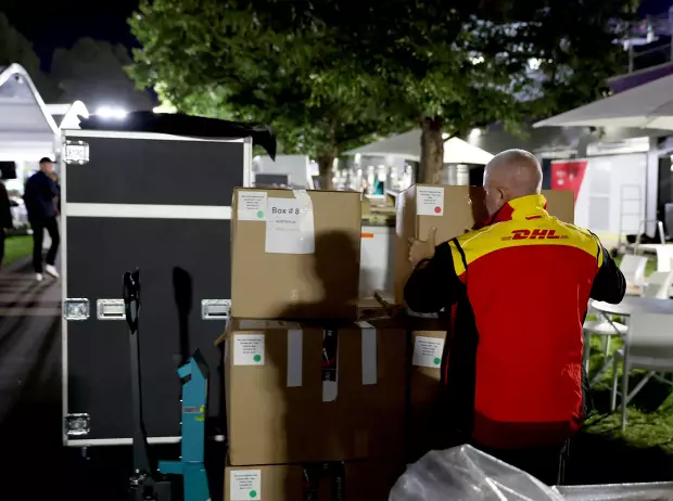 Foto zur News: Öko-Premiere: Mercedes reist mit Elektro-LKW nach Zandvoort an