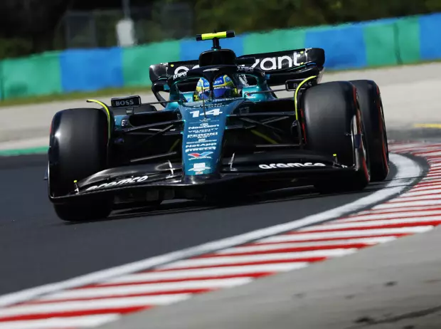 Foto zur News: Aston Martins Formabfall: Was ein Flexi-Wing damit zu tun haben könnte