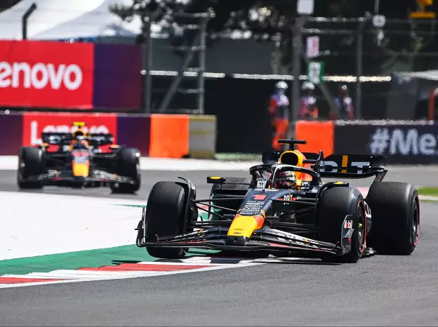 Foto zur News: Trotz Bodyguards: Perez-Feindschaft ist laut Verstappen "erfunden"