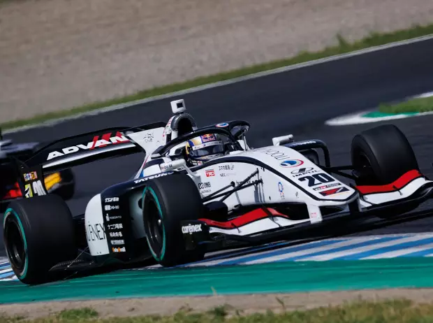 Foto zur News: Theo Pourchaire auf Lawsons Spuren? Super-Formula-Saison im Gespräch