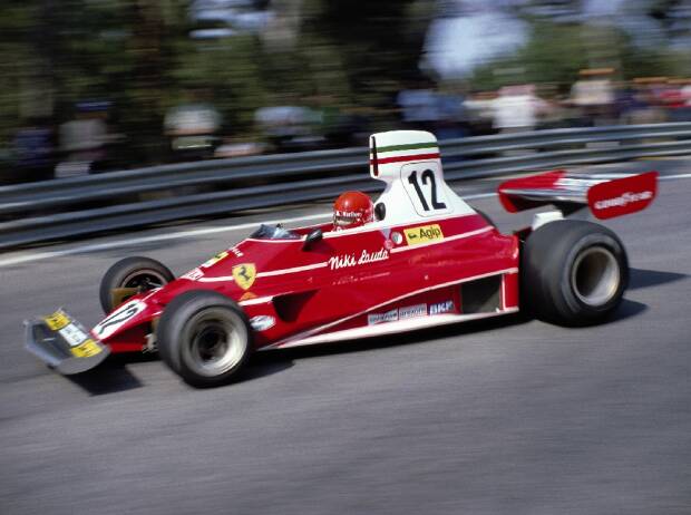 Niki Lauda im Ferrari 312T in der Formel-1-Saison 1975
