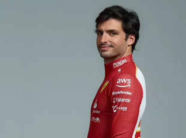 Foto zur News: "Dann kam alles anders": Sainz freute sich schon auf neuen Ferrari-Vertrag