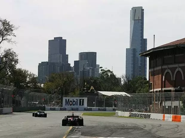 Foto zur News: Melbourne: Im Park dröhnen endlich wieder die Motoren