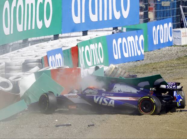 Foto zur News: Keine Strafe für Ricciardo: "Habe Albon nicht gesehen"