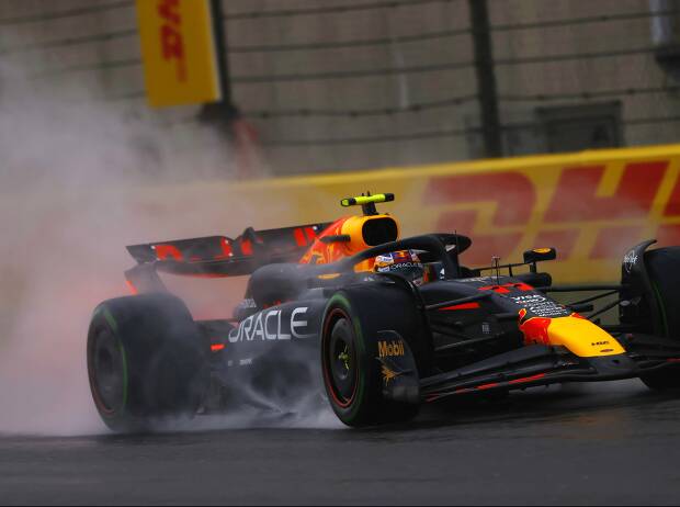Foto zur News: Red Bull: "Unerklärlich", was bei Max Verstappen los war