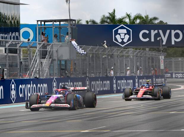 Foto zur News: Ricciardo hält Platz vier im Sprint: "Gut, um einige Leute ruhigzustellen"