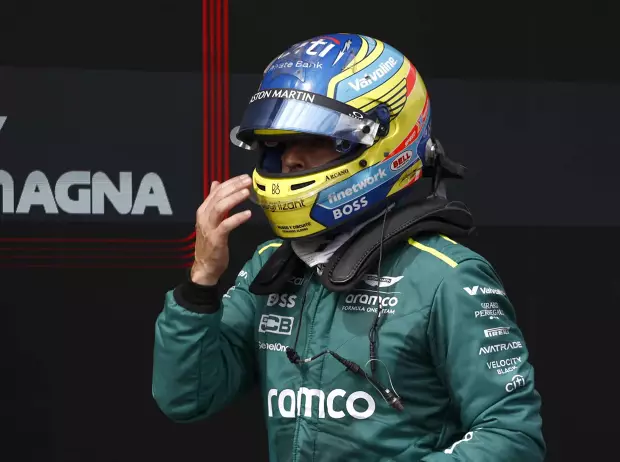 Foto zur News: Wer letzte Nacht am schlechtesten geschlafen hat: Fernando Alonso